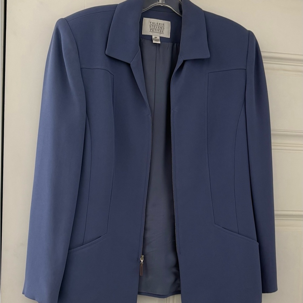 Valerie Stevens Petites Blazer Skirt Set 8